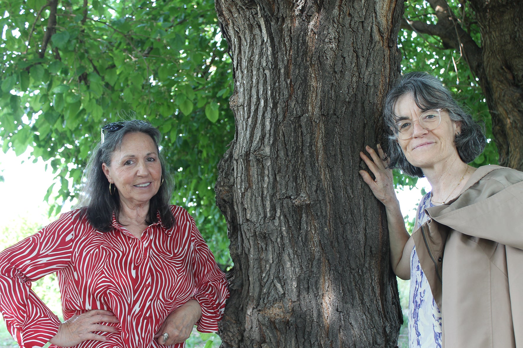 Joana Tamarit i Maria Josep Escrivà, autores de 'Fil de seda'.